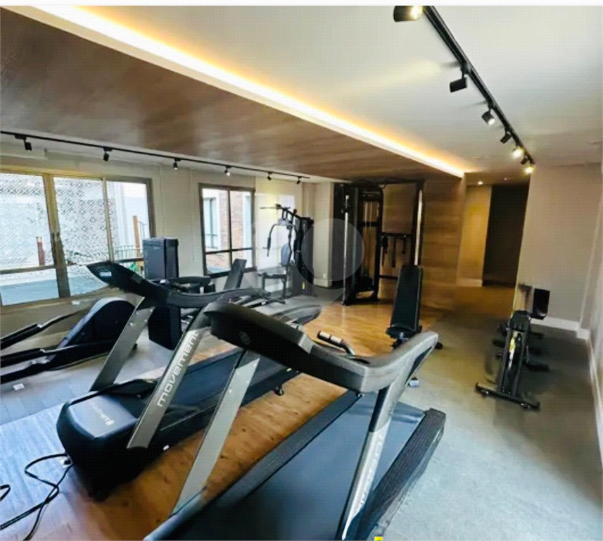 Apartamento à venda com 2 quartos, 145m² - Foto 1