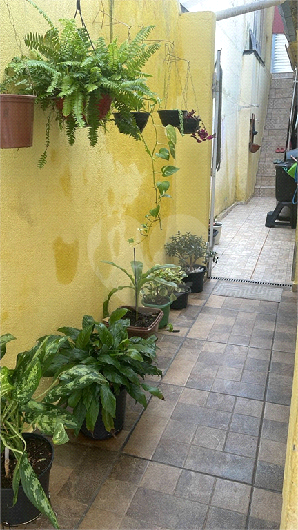 Casa à Venda no Jardim Brasil – 2 Andares com Escritura e Potencial de Expansão!
