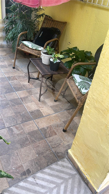 Casa à Venda no Jardim Brasil – 2 Andares com Escritura e Potencial de Expansão!
