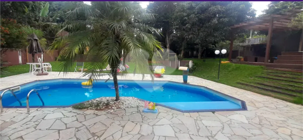 Casa no Condomínio Fechado Chácaras Bela Vista em Mairiporã com 1.472 m² 3 suítes piscina espaço gourmet!!