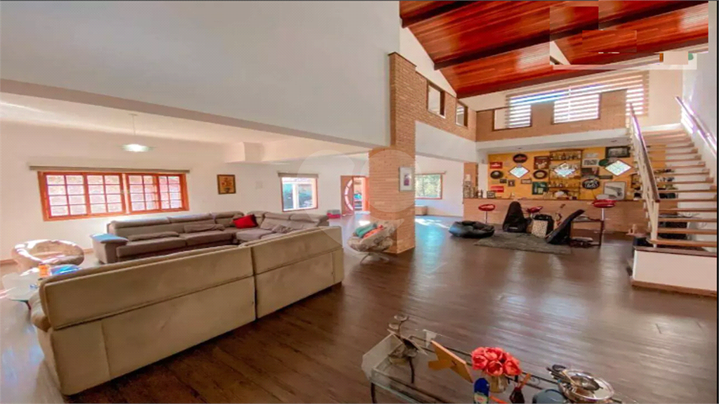 Casa no Condomínio Fechado Chácaras Bela Vista em Mairiporã com 1.472 m² 3 suítes piscina espaço gourmet!!