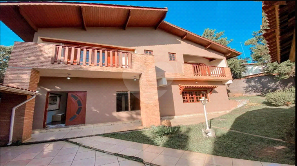 Casa no Condomínio Fechado Chácaras Bela Vista em Mairiporã com 1.472 m² 3 suítes piscina espaço gourmet!!