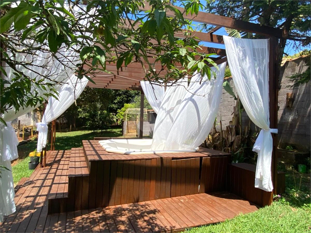 Casa no Condomínio Fechado Chácaras Bela Vista em Mairiporã com 1.472 m² 3 suítes piscina espaço gourmet!!
