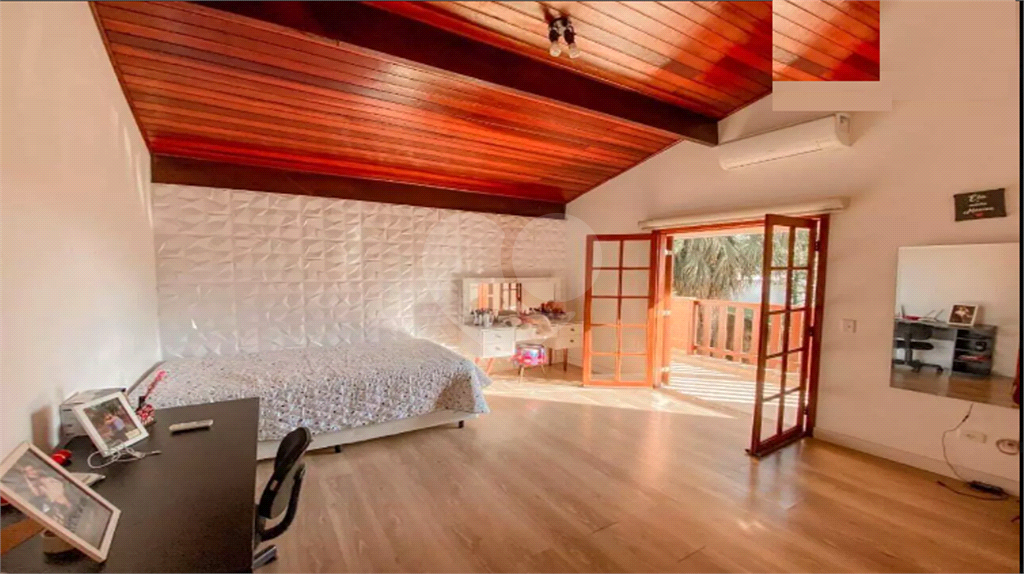 Casa no Condomínio Fechado Chácaras Bela Vista em Mairiporã com 1.472 m² 3 suítes piscina espaço gourmet!!