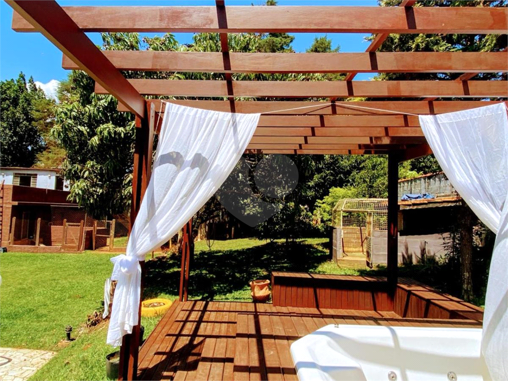 Casa no Condomínio Fechado Chácaras Bela Vista em Mairiporã com 1.472 m² 3 suítes piscina espaço gourmet!!