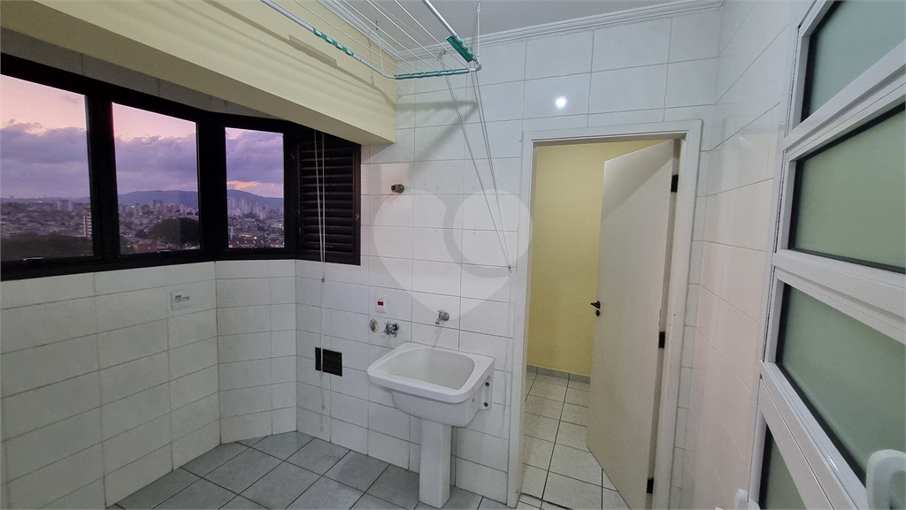 Apartamento para locação, 130m², 3 dormitórios sendo 1 suíte, 3 vagas em Casa Verde.