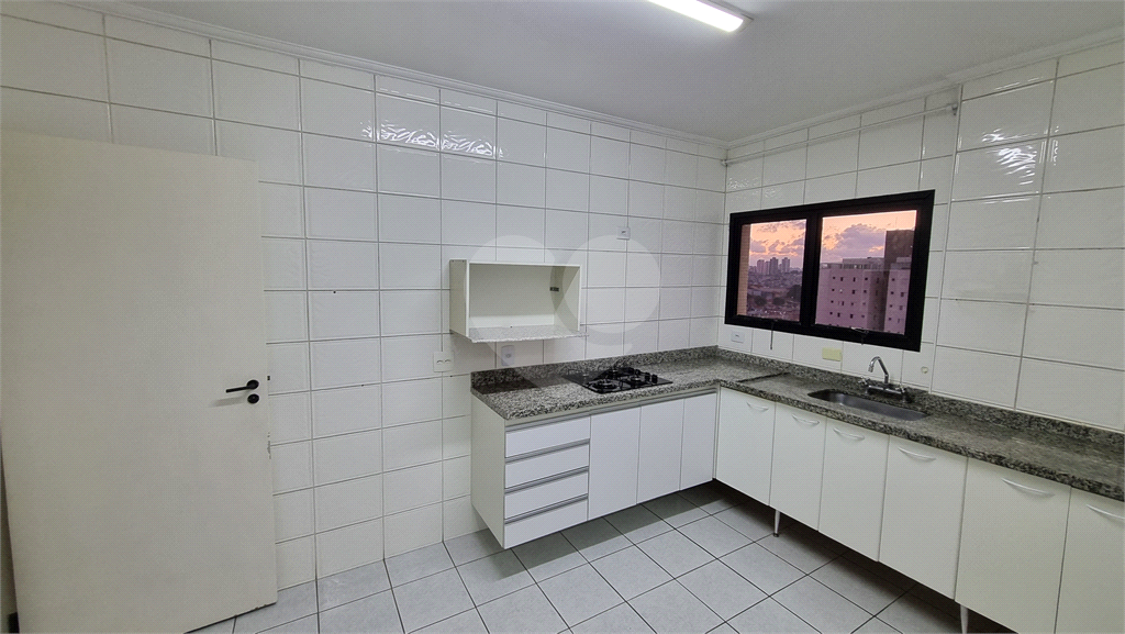 Apartamento para locação, 130m², 3 dormitórios sendo 1 suíte, 3 vagas em Casa Verde.