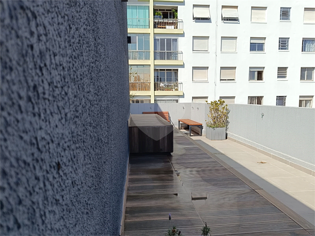 Apartamento novo e mobiliado em Perdizes – 1 dormitório com terraço