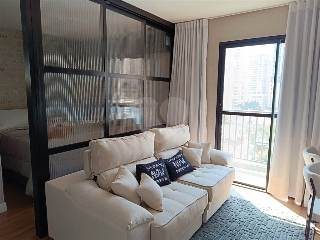 Apartamento novo e mobiliado em Perdizes – 1 dormitório com terraço