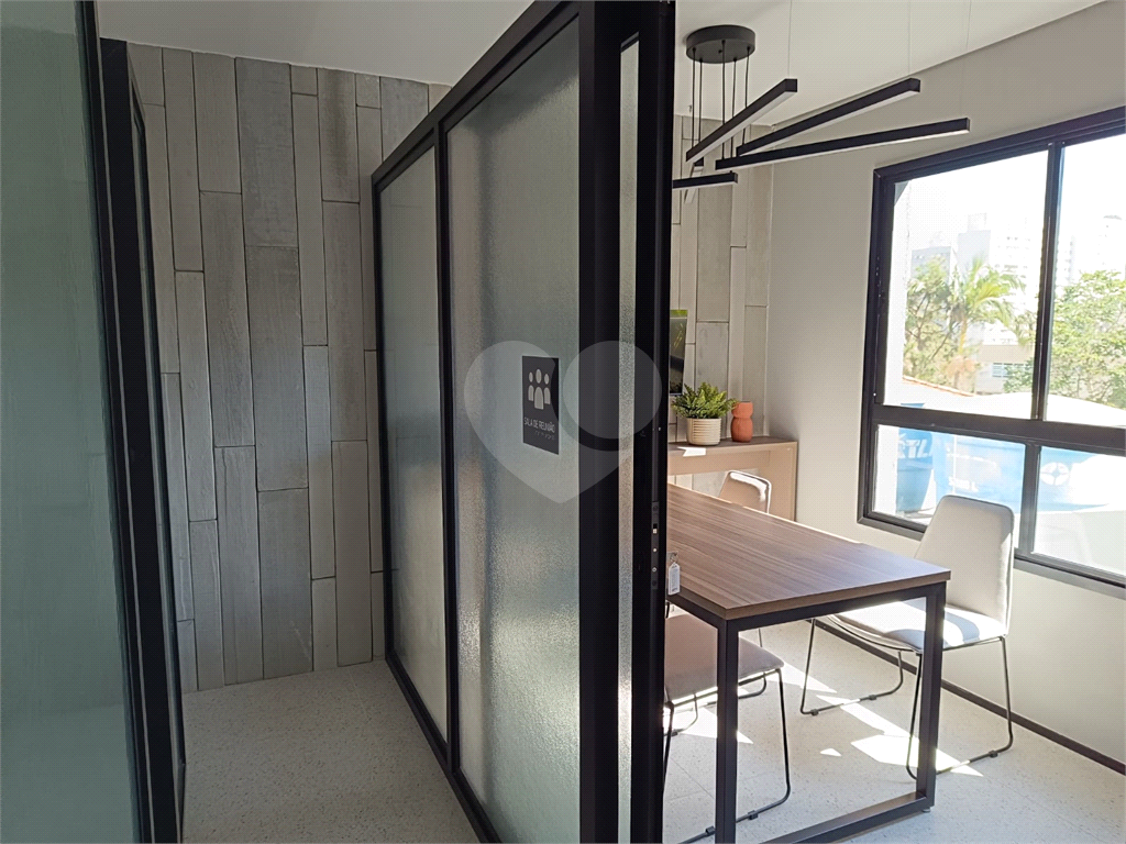 Apartamento novo e mobiliado em Perdizes – 1 dormitório com terraço