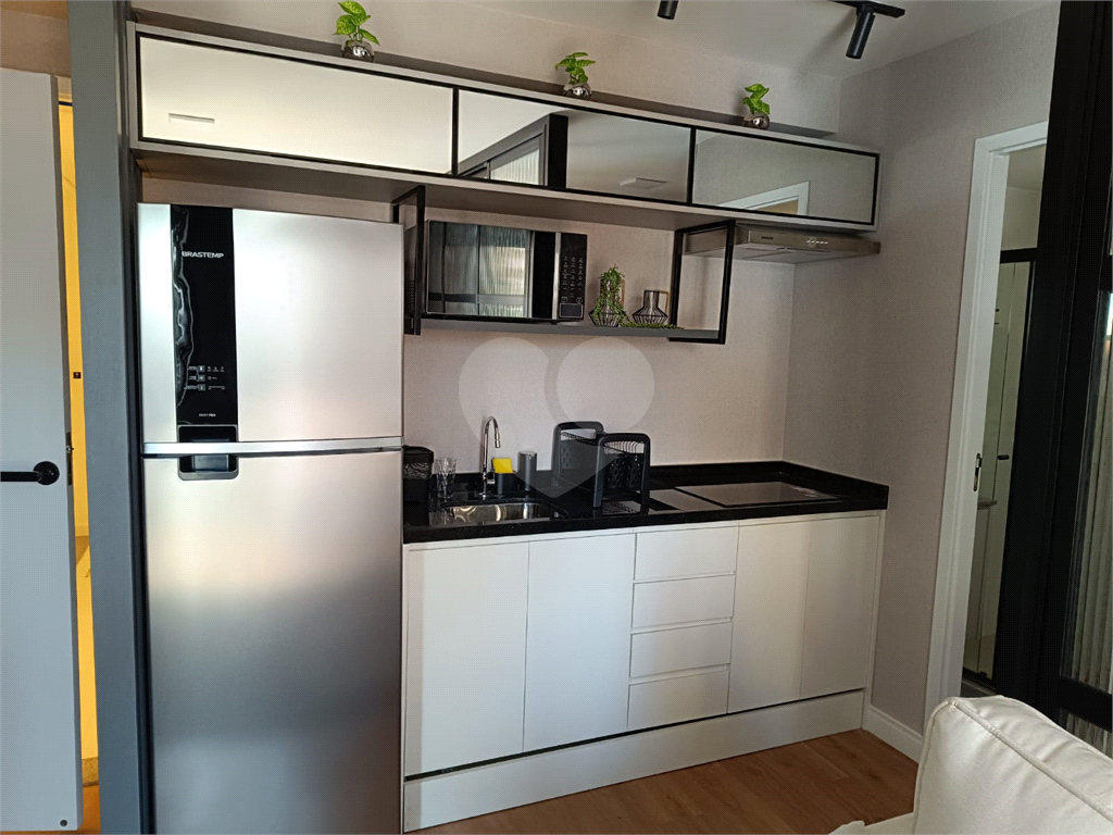 Apartamento novo e mobiliado em Perdizes – 1 dormitório com terraço