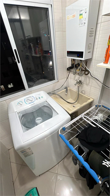 APARTAMENTO em VILA ROSÁLIA
