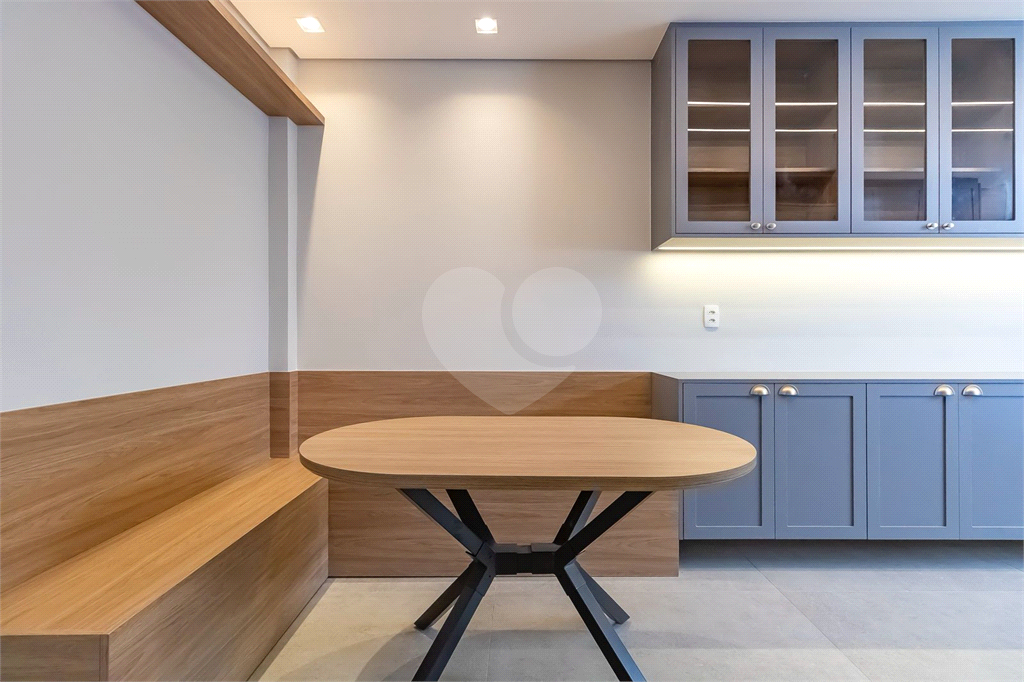 Apartamento com 3 suites em Higienópolis - 250 m²