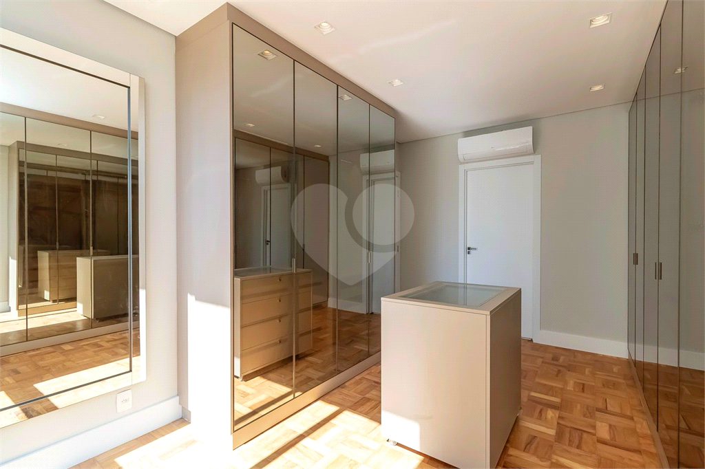 Apartamento com 3 suites em Higienópolis - 250 m²