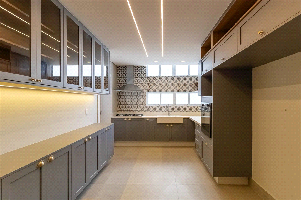 Apartamento com 3 suites em Higienópolis - 250 m²