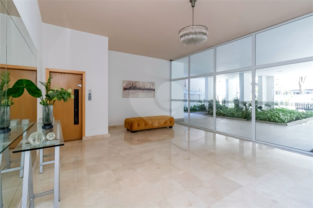 Apartamento com 3 suites em Higienópolis - 250 m²