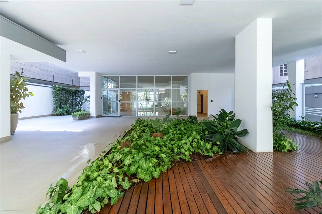 Apartamento com 3 suites em Higienópolis - 250 m²