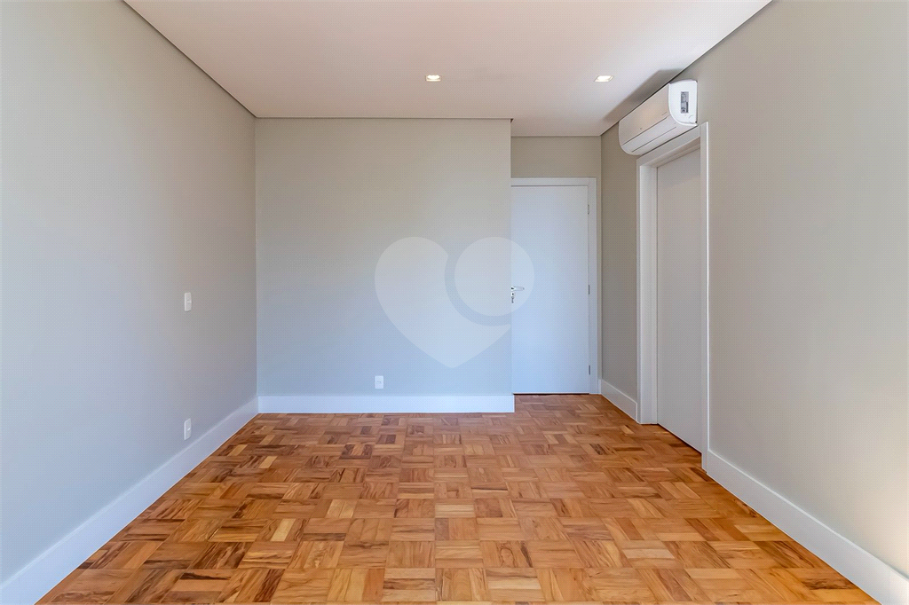 Apartamento com 3 suites em Higienópolis - 250 m²