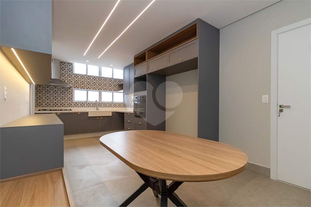 Apartamento com 3 suites em Higienópolis - 250 m²