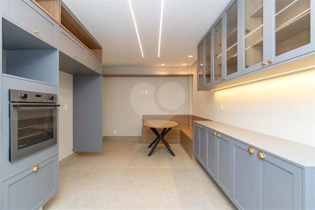 Apartamento com 3 suites em Higienópolis - 250 m²