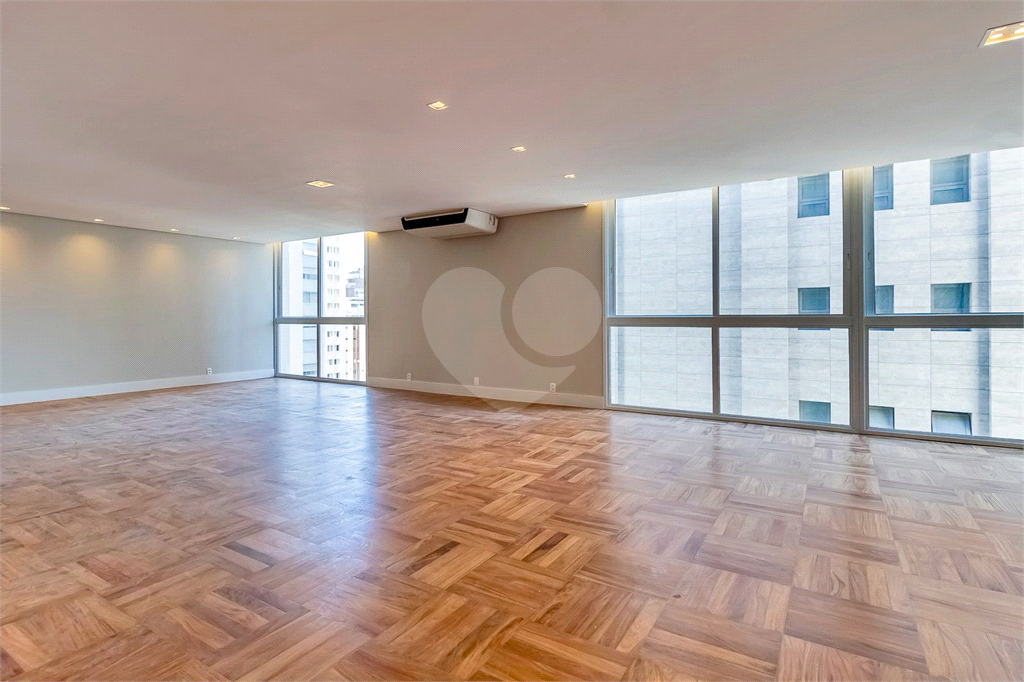 Apartamento com 3 suites em Higienópolis - 250 m²