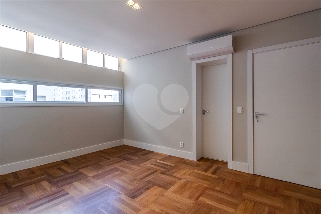 Apartamento com 3 suites em Higienópolis - 250 m²