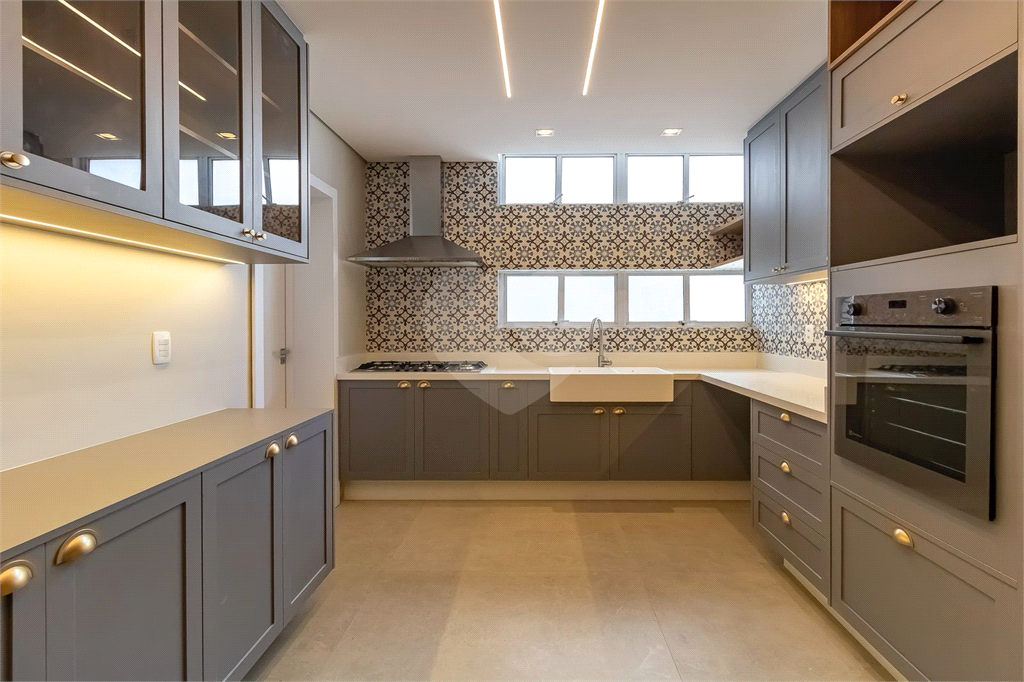 Apartamento com 3 suites em Higienópolis - 250 m²