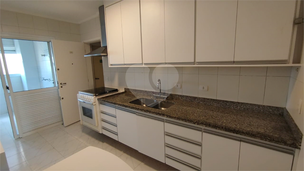 APARTAMENTO 3 DORMITÓRIOS 2 VAGAS PARA ALUGAR EM PPINHEIROS LOCAÇÃO