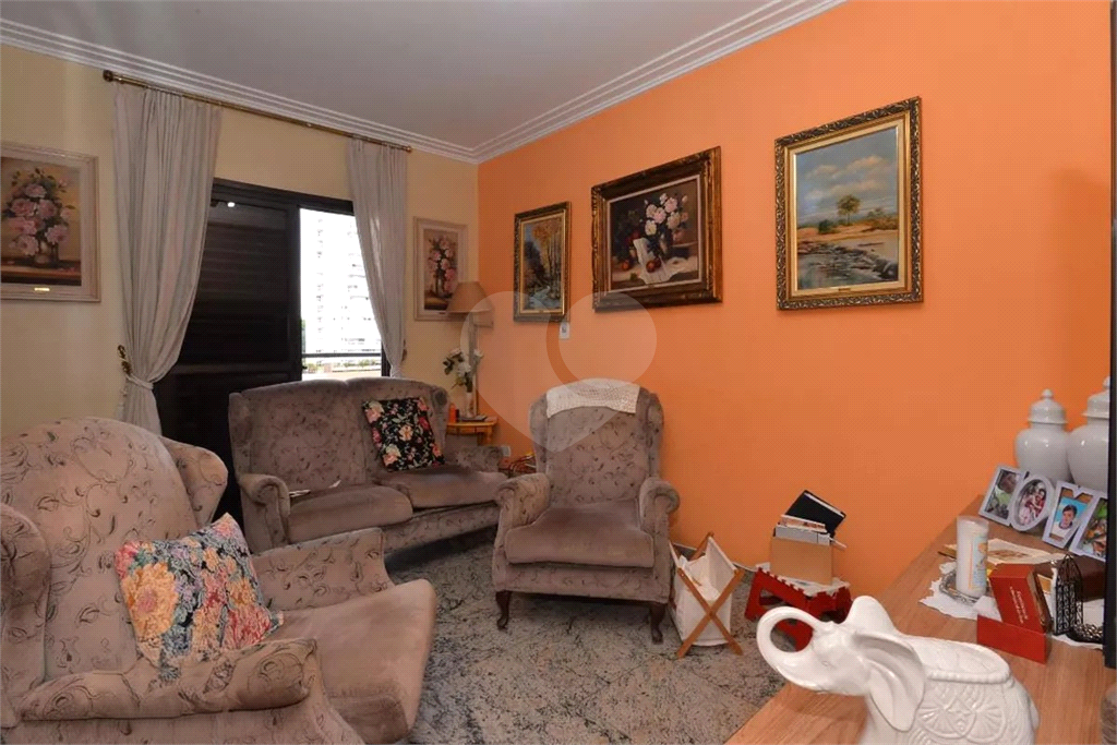Apartamento à Venda | 474 m2 | 5 suítes | 4 vagas em Santana!