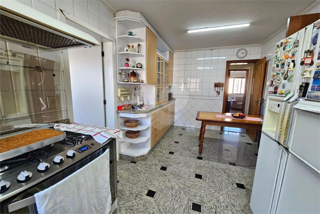 Apartamento à Venda em Santana | 194 m² | 4 Suítes | 4 Vagas!