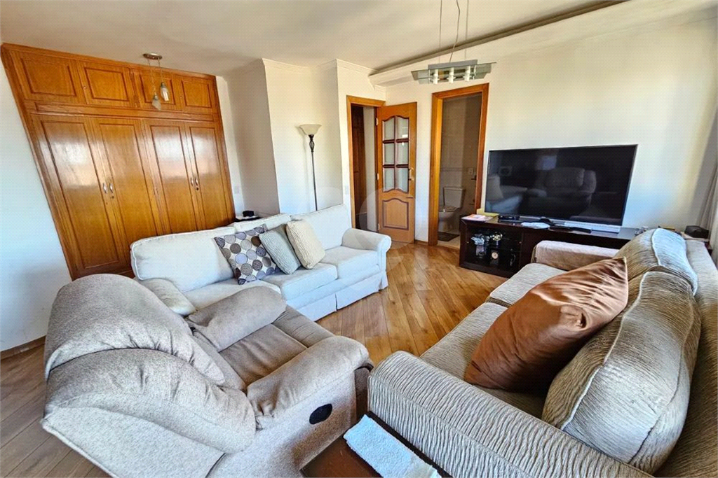 Apartamento à Venda em Santana | 194 m² | 4 Suítes | 4 Vagas!