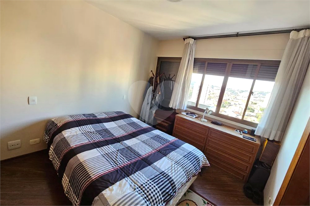 Apartamento à Venda em Santana | 194 m² | 4 Suítes | 4 Vagas!