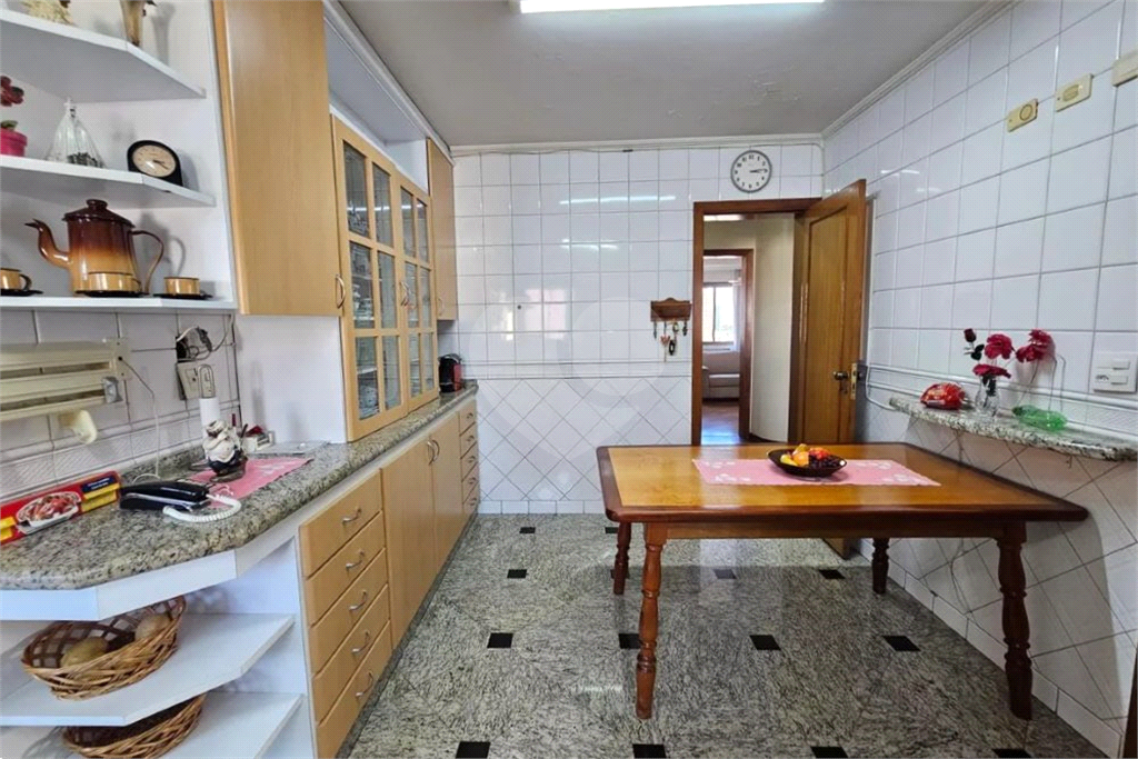 Apartamento à Venda em Santana | 194 m² | 4 Suítes | 4 Vagas!