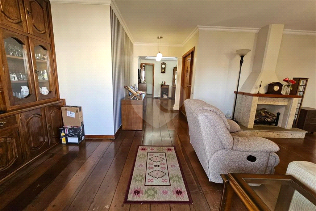 Apartamento à Venda em Santana | 194 m² | 4 Suítes | 4 Vagas!