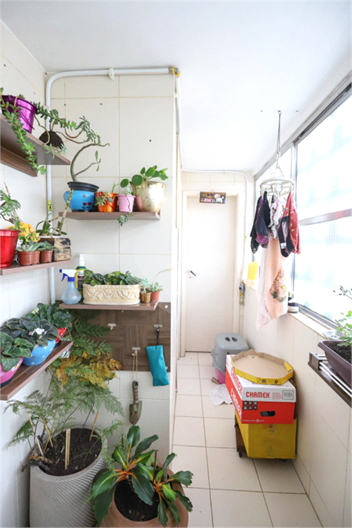 Apartamento Reformado à Venda em Santa Teresinha — 100m², 3 Dormitórios e 1 Vaga