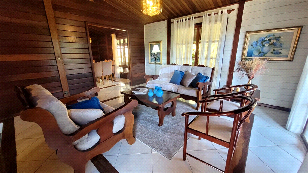 Casa de Condomínio à venda com 4 quartos, 360m² - Foto 8