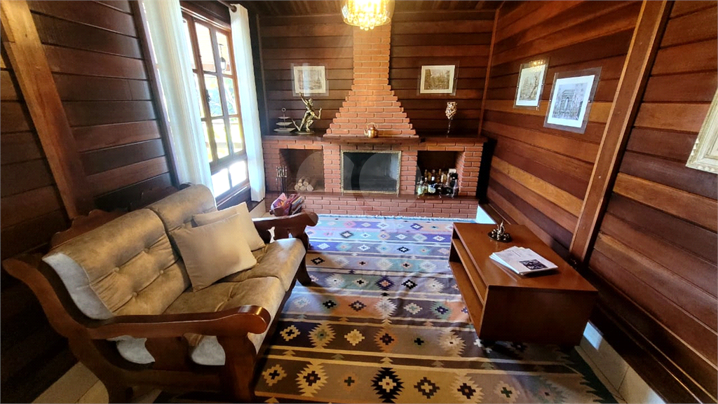 Casa de Condomínio à venda com 4 quartos, 360m² - Foto 10