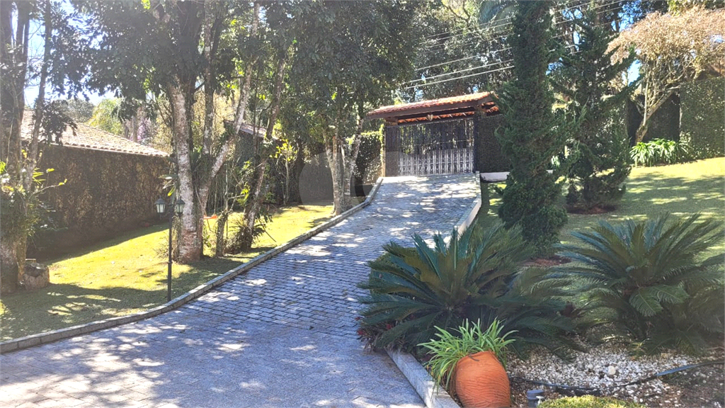 Casa de Condomínio à venda com 4 quartos, 360m² - Foto 25