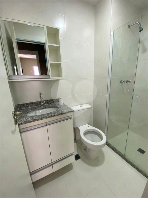 Apartamento para alugar com 2 quartos, 61m² - Foto 13