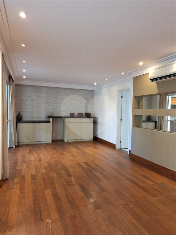 Apartamento Garden para venda ou locação no Brooklin