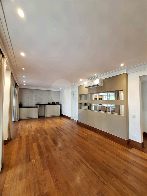 Apartamento Garden para venda ou locação no Brooklin