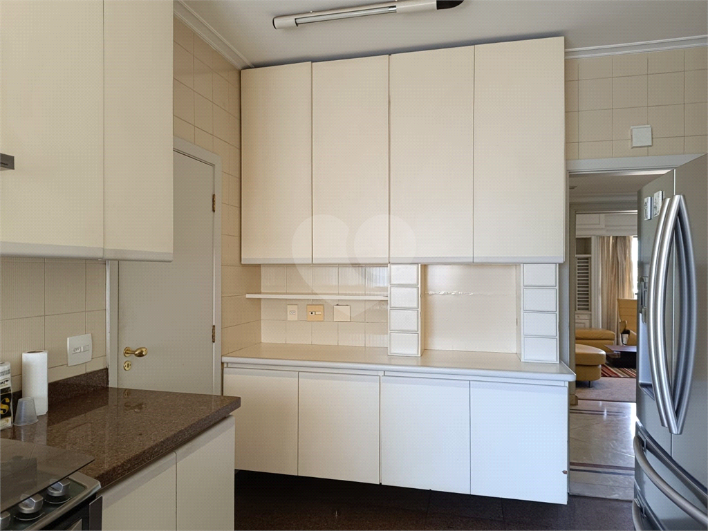 Apartamento em Higienópolis com 4 suites, 4 vagas, 431 m2