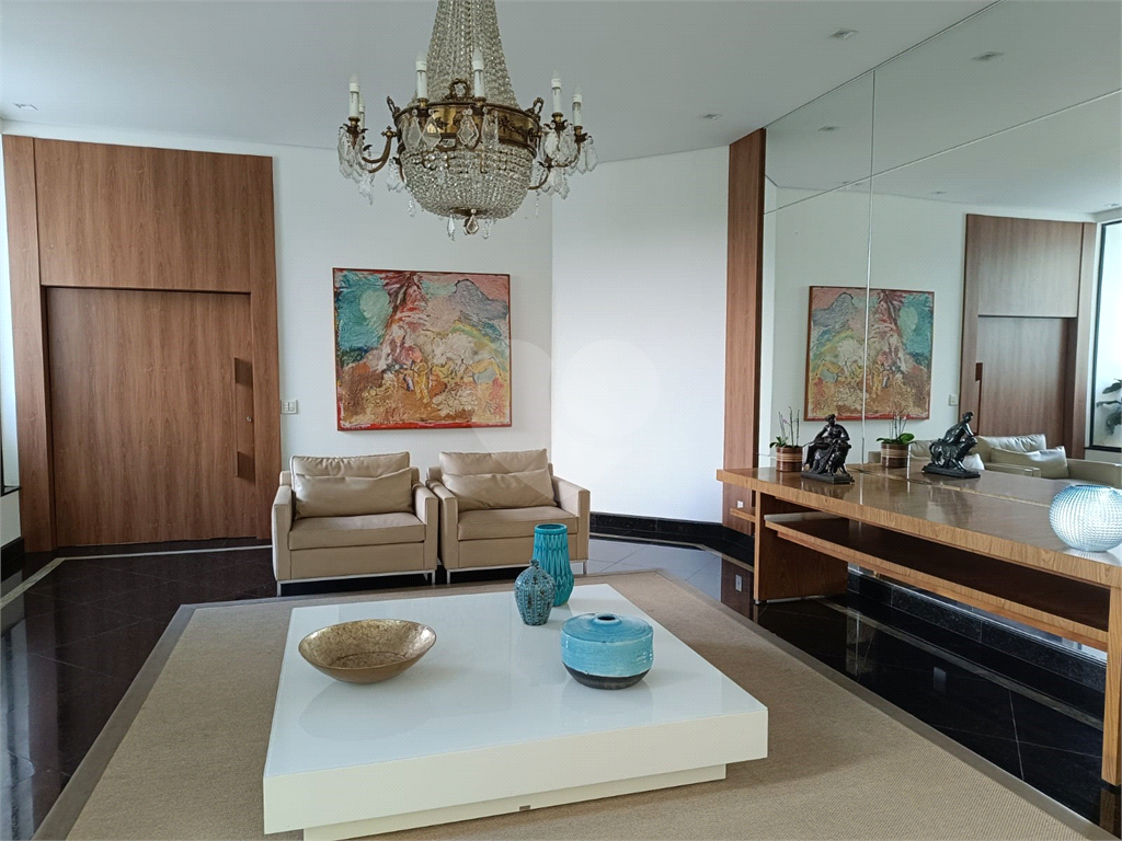 Apartamento em Higienópolis com 4 suites, 4 vagas, 431 m2