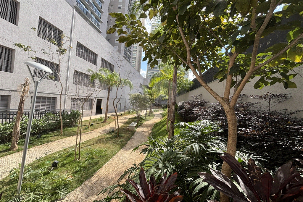 Apartamento na Barra Funda com 2 dormitórios 