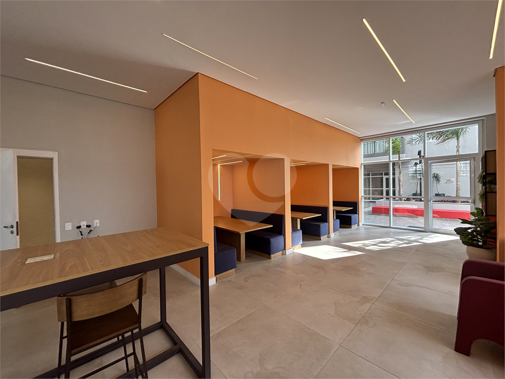 Apartamento na Barra Funda com 2 dormitórios 