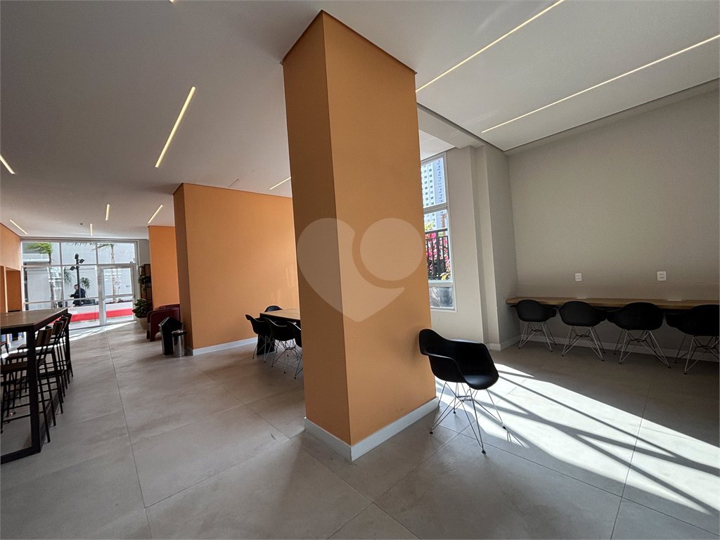Apartamento na Barra Funda com 2 dormitórios 