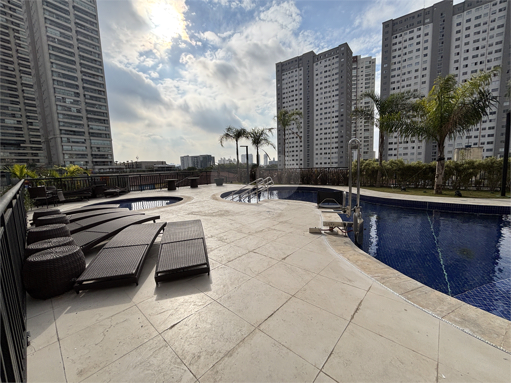 Apartamento na Barra Funda com 2 dormitórios 