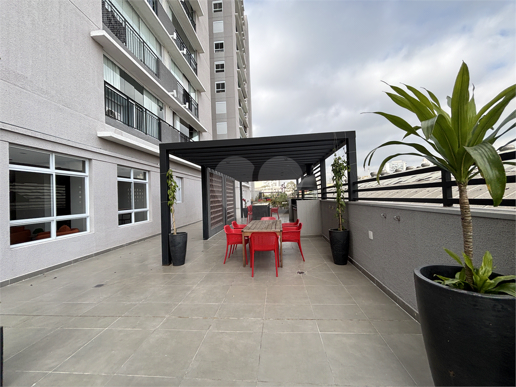 Apartamento na Barra Funda com 2 dormitórios 