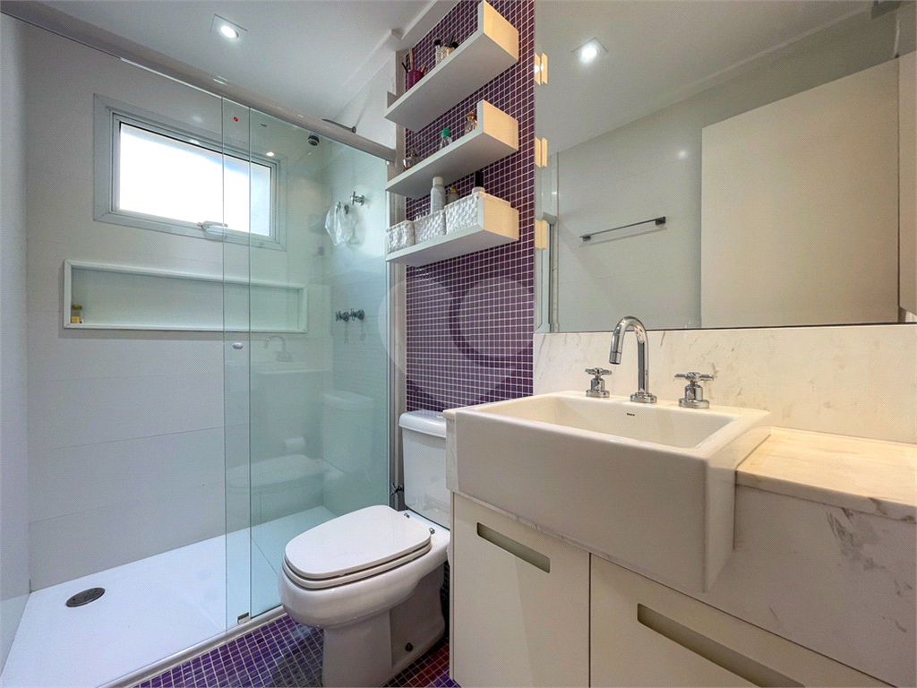 Imóvel de 190m² sala ampla de 3 ambientes integrada com varanda gourmet 3 suítes 4 vagas Perdizes