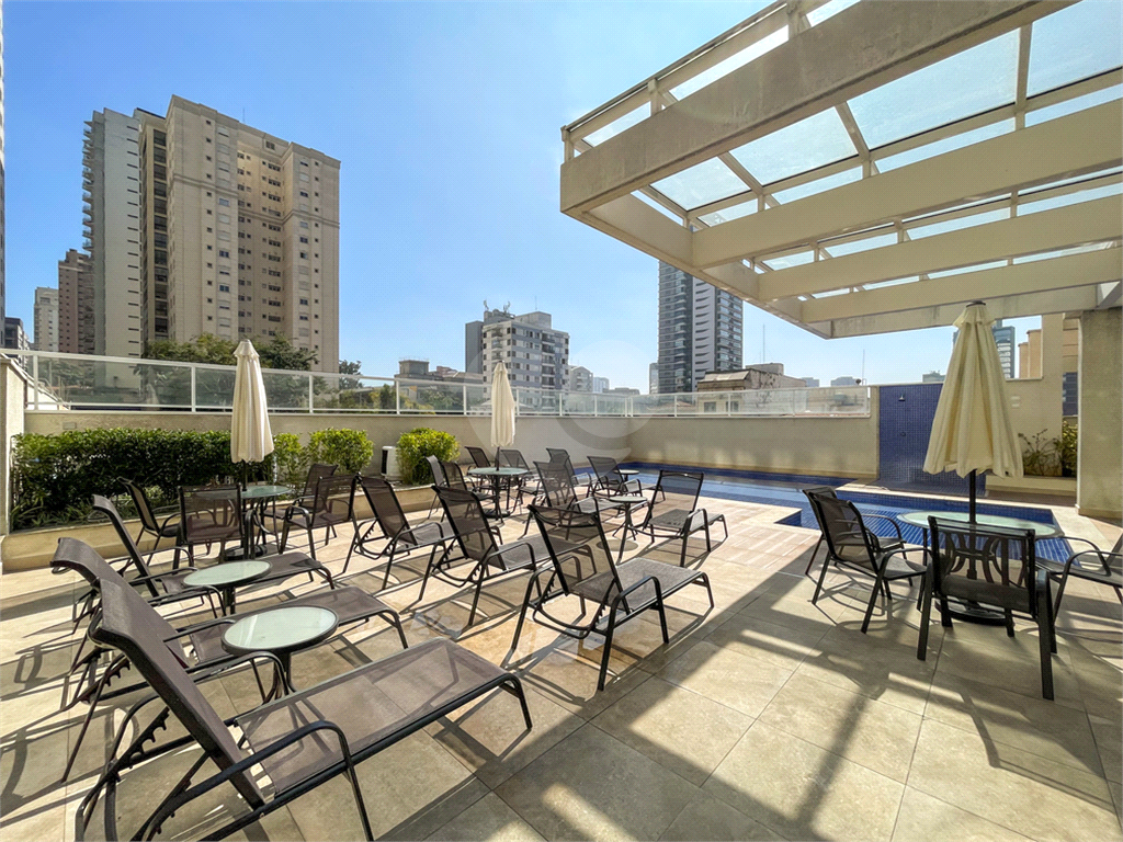 Imóvel de 190m² sala ampla de 3 ambientes integrada com varanda gourmet 3 suítes 4 vagas Perdizes